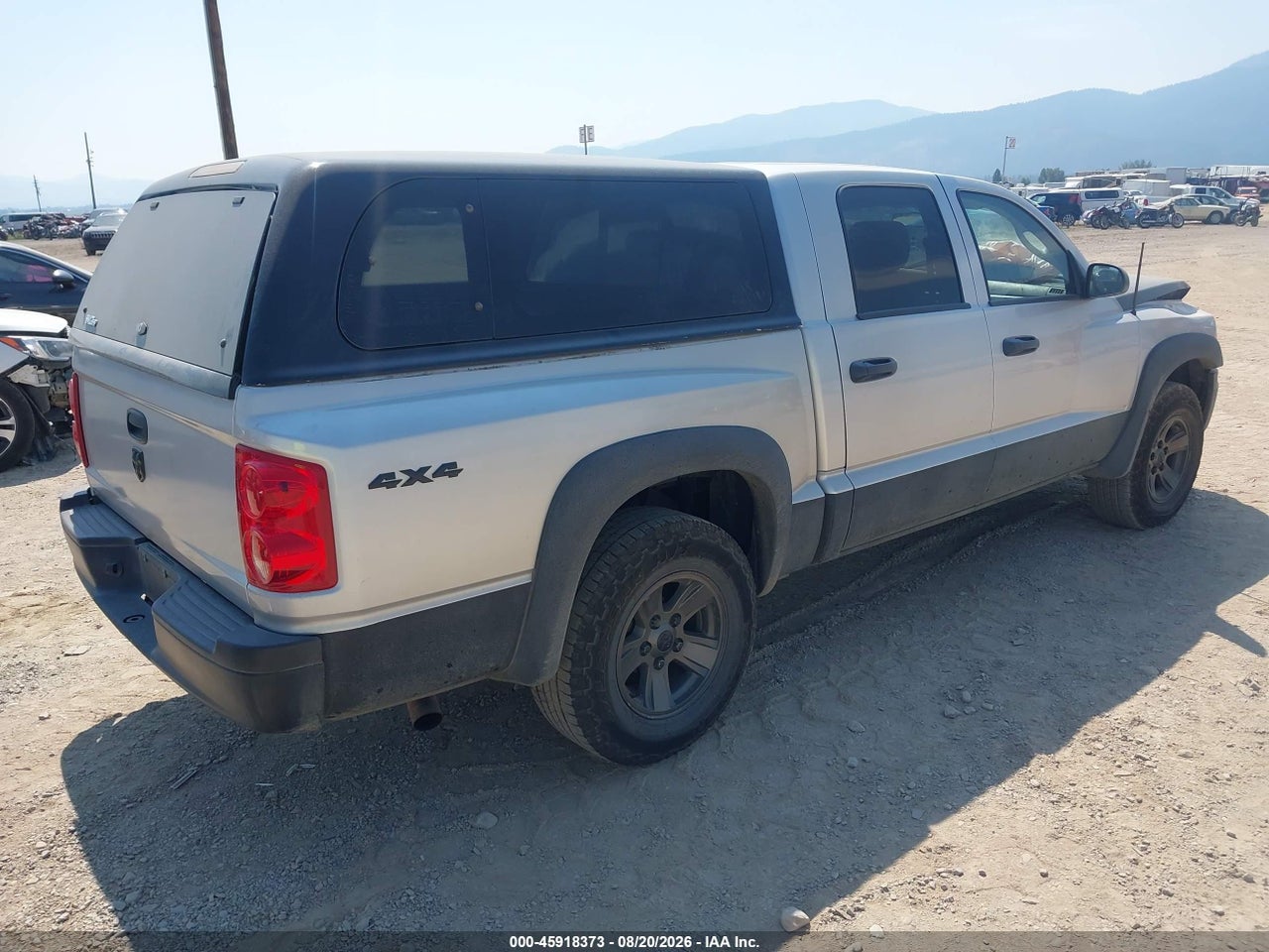 2009 DODGE DAKOTA SXT · 4/11