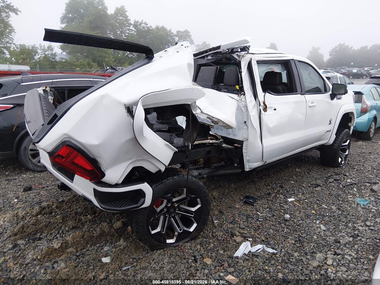 2023 GMC SIERRA 1500 4WD  SHORT BOX AT4 · 4/10