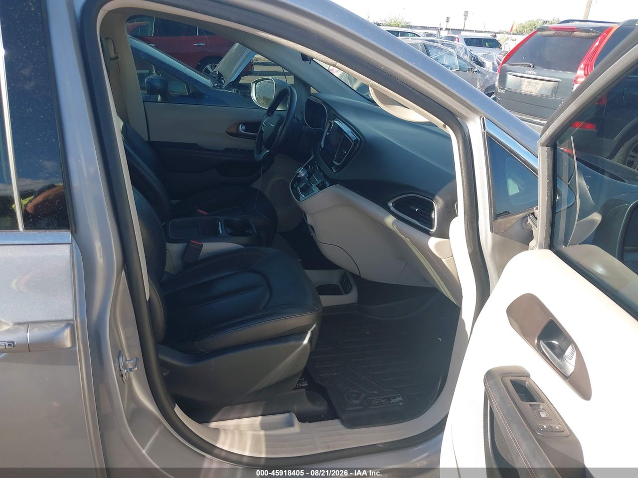 2017 CHRYSLER PACIFICA TOURING-L · 5/11