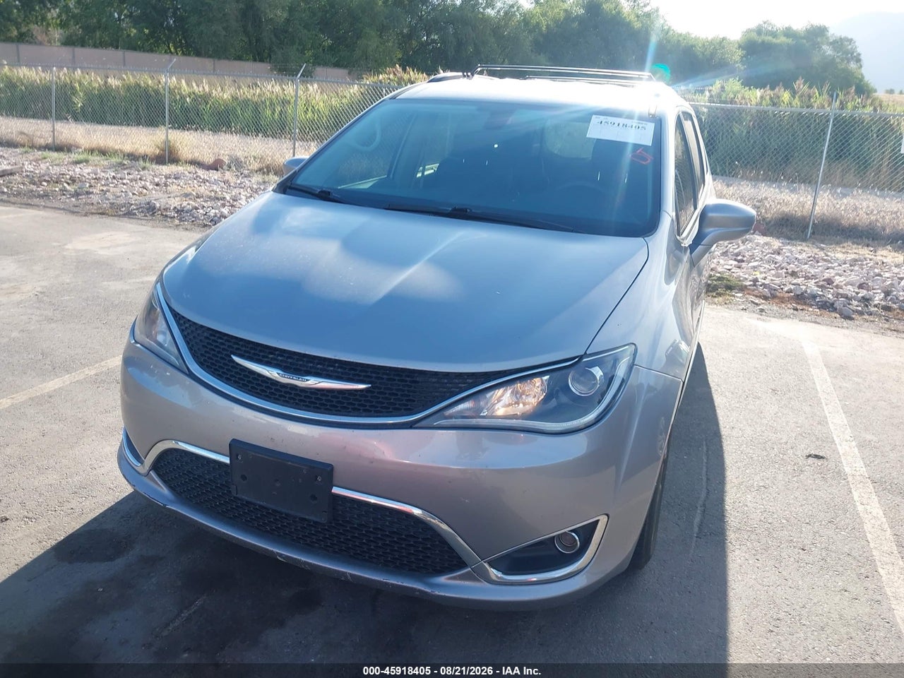 2017 CHRYSLER PACIFICA TOURING-L · 6/11