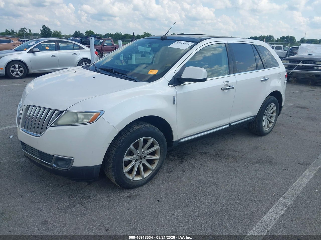 2011 LINCOLN MKX · 2/11
