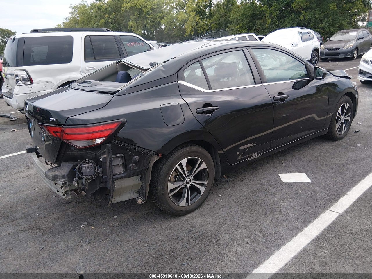 2021 NISSAN SENTRA SV XTRONIC CVT · 4/10