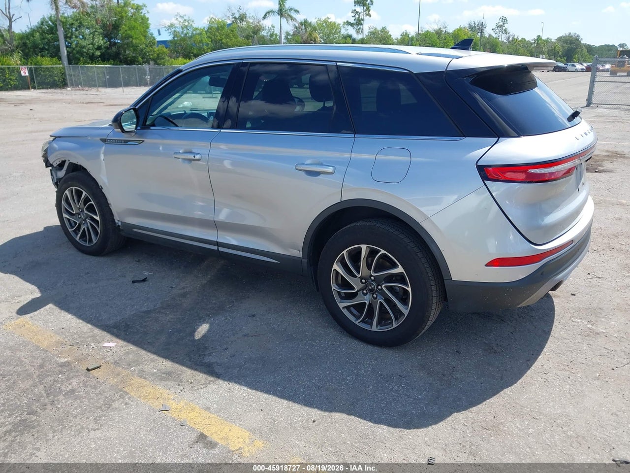 2020 LINCOLN CORSAIR STANDARD · 3/11