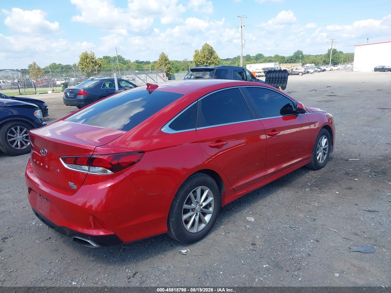 2019 HYUNDAI SONATA SE · 4/11