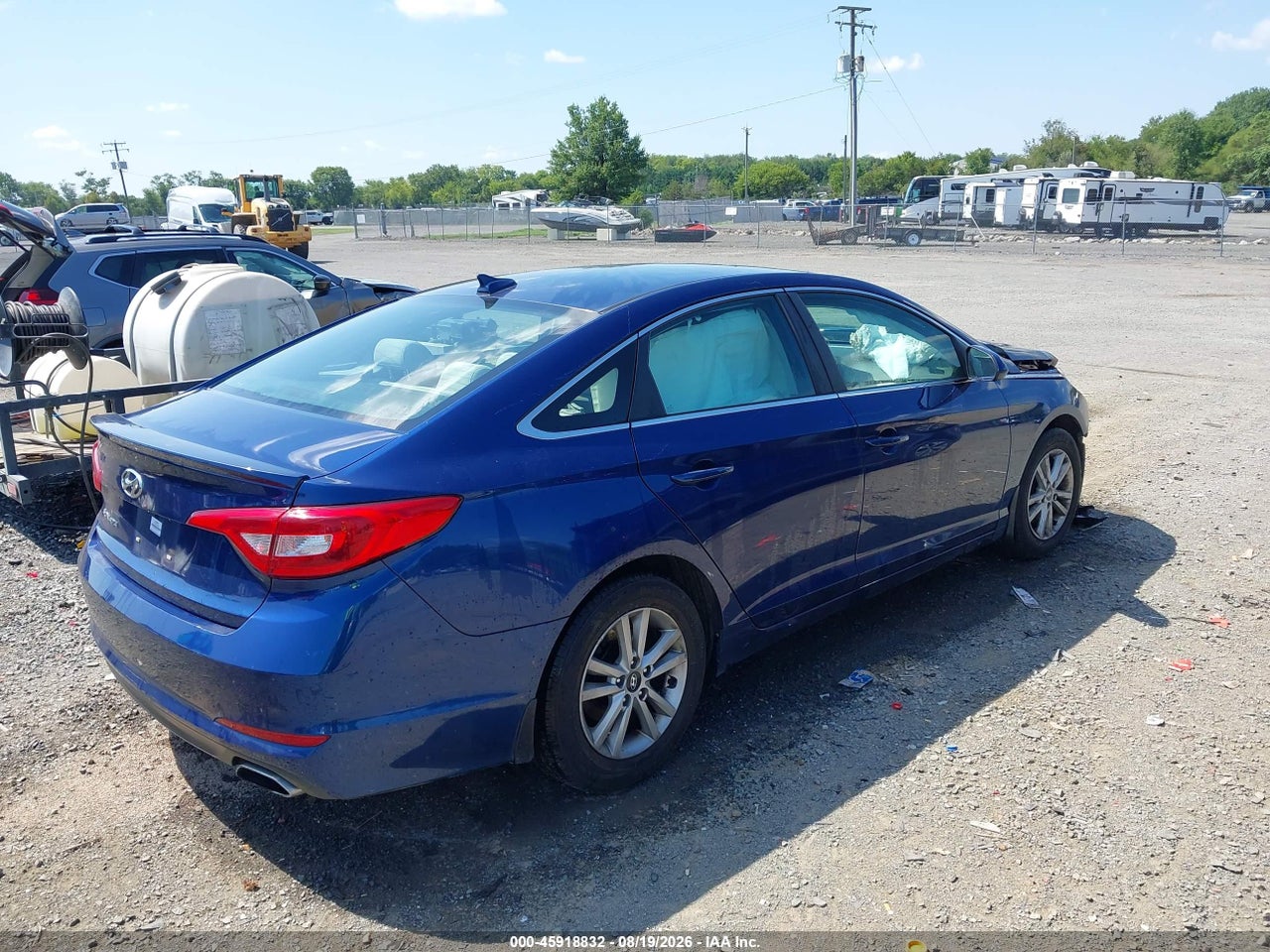 2015 HYUNDAI SONATA SE · 4/10
