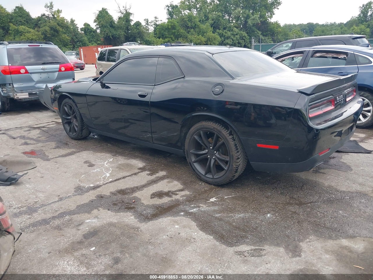 2016 DODGE CHALLENGER SXT · 3/11