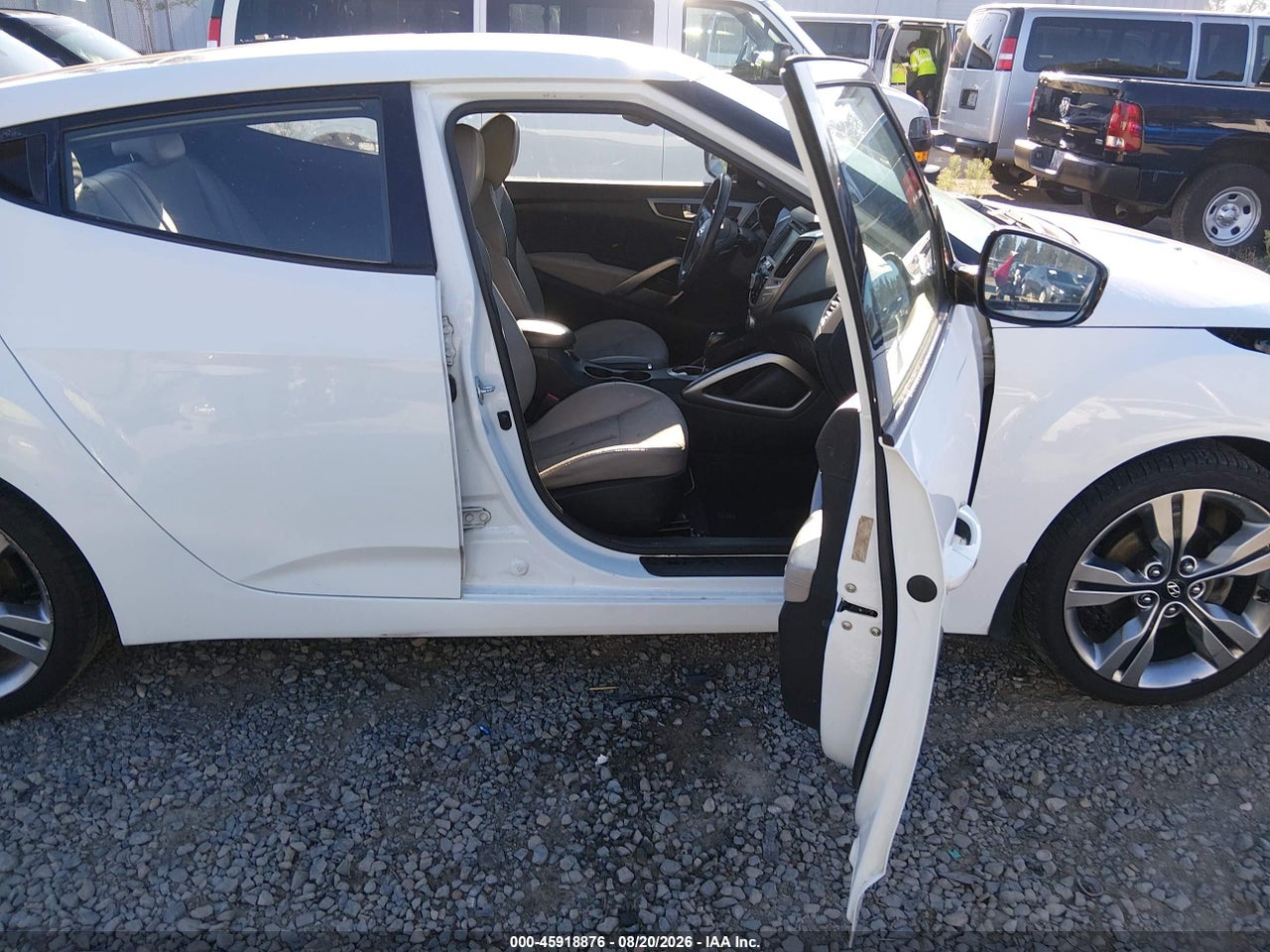 2013 HYUNDAI VELOSTER BASE W/GRAY · 5/11