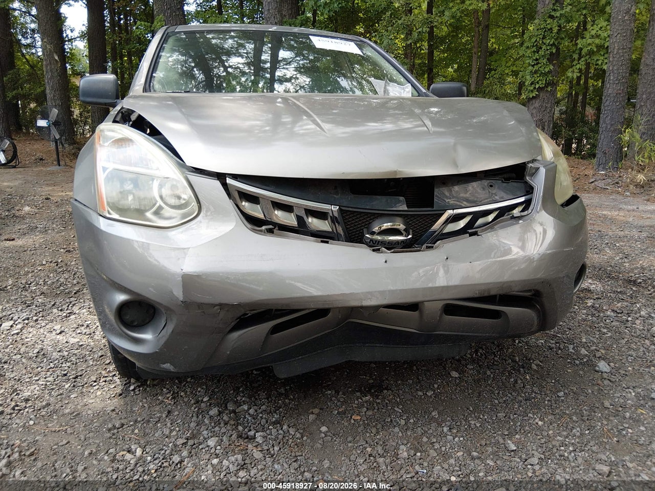 2013 NISSAN ROGUE S · 6/10