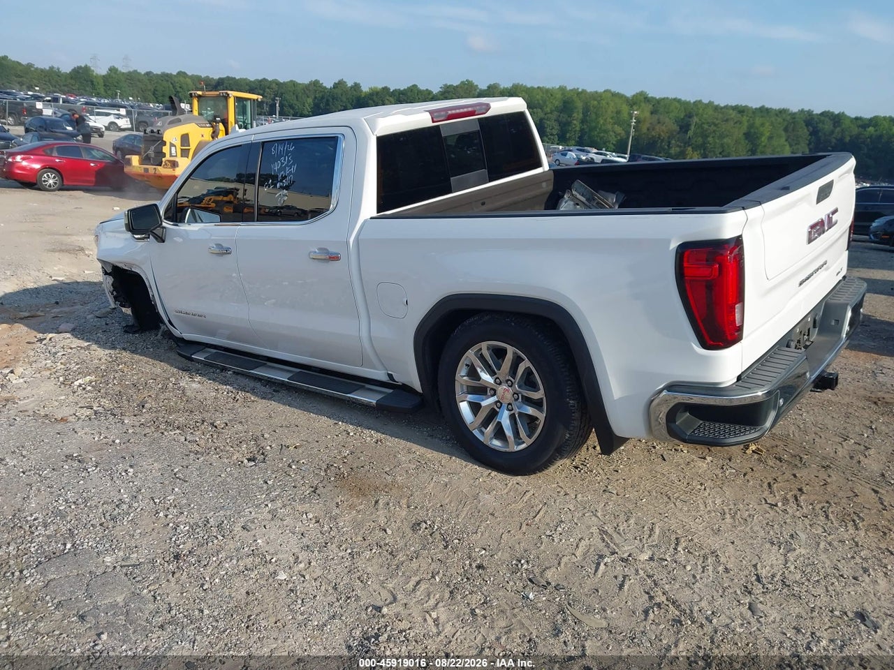 2020 GMC SIERRA 1500 2WD  SHORT BOX SLT · 3/11