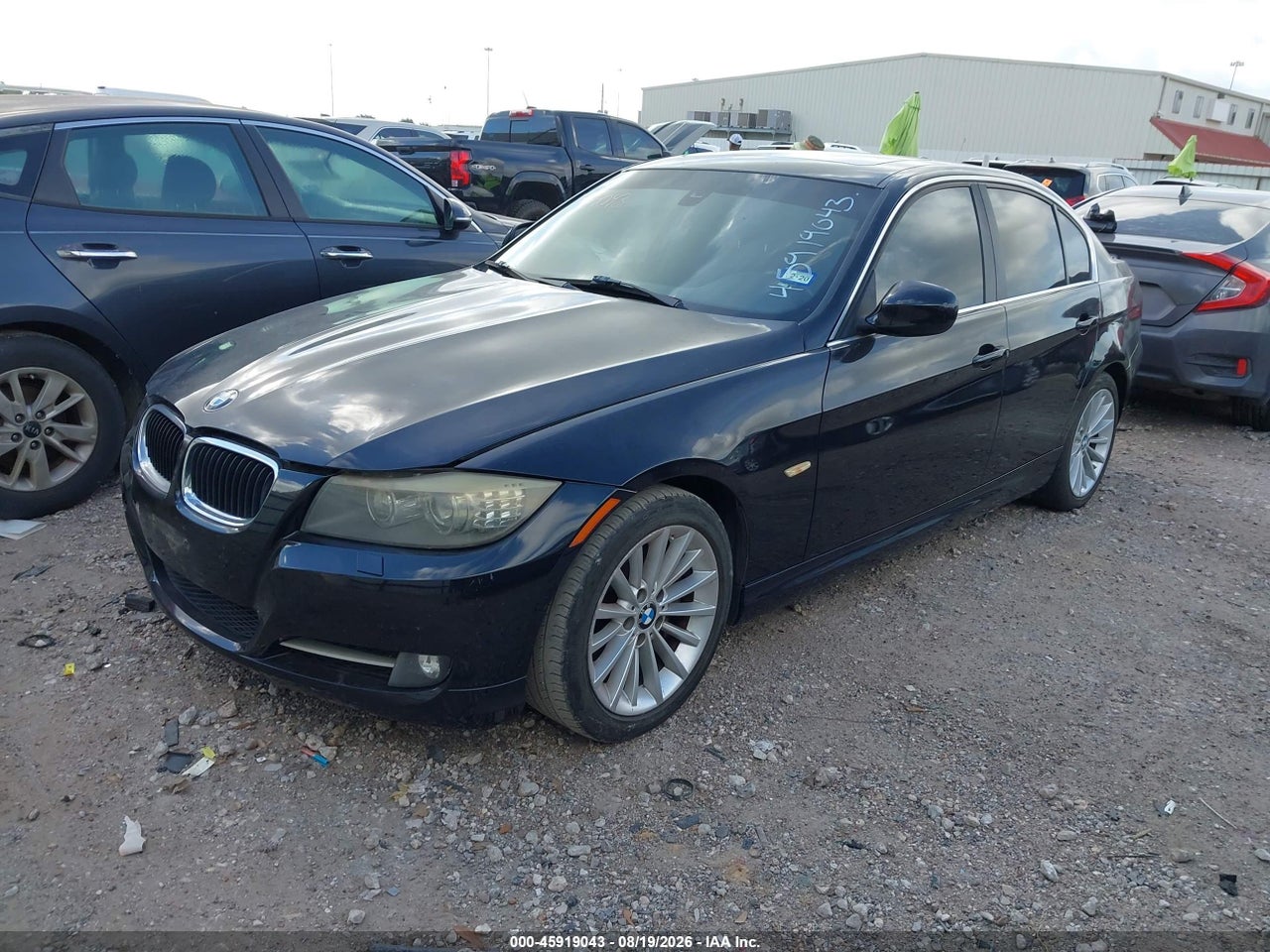 2011 BMW 335 I · 2/11