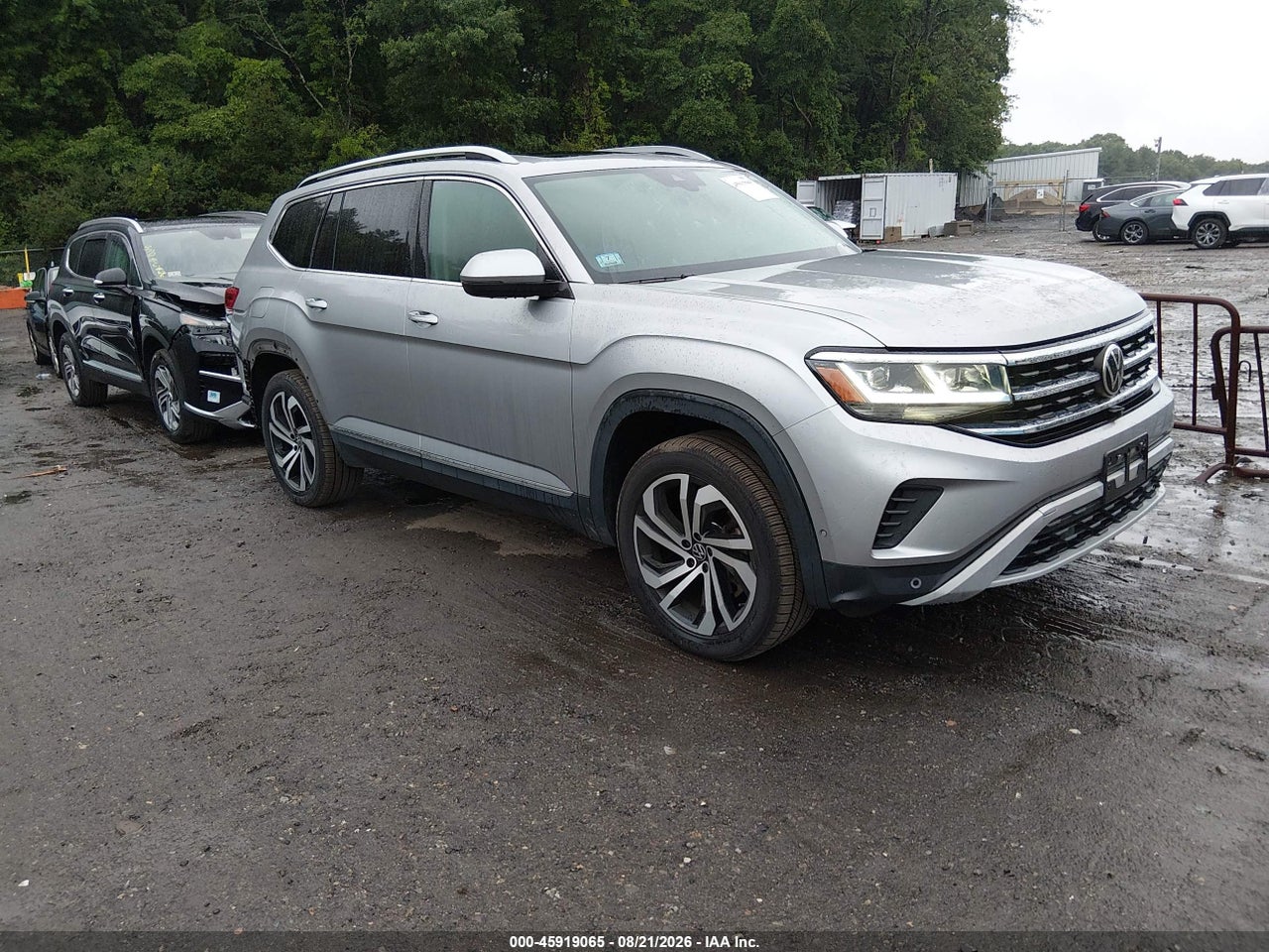 1V2TR2CA0MC****** · 2021 VOLKSWAGEN ATLAS 3.6L V6 SEL PREMIUM