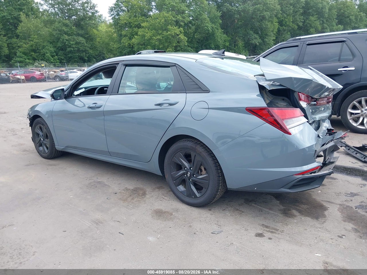 2021 HYUNDAI ELANTRA SEL · 3/11