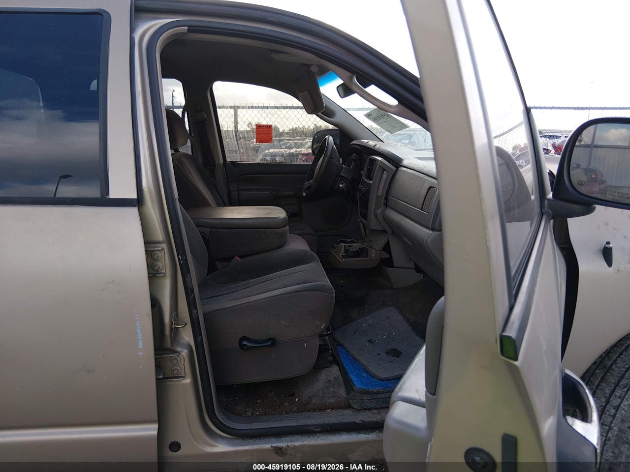 2004 DODGE RAM 1500 SLT/LARAMIE · 5/10
