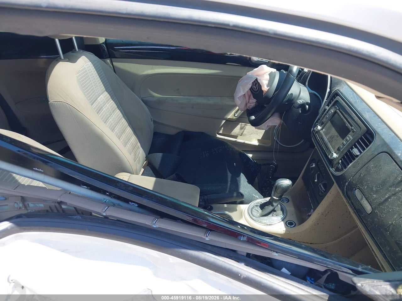 2013 VOLKSWAGEN BEETLE 2.0T TURBO · 5/11