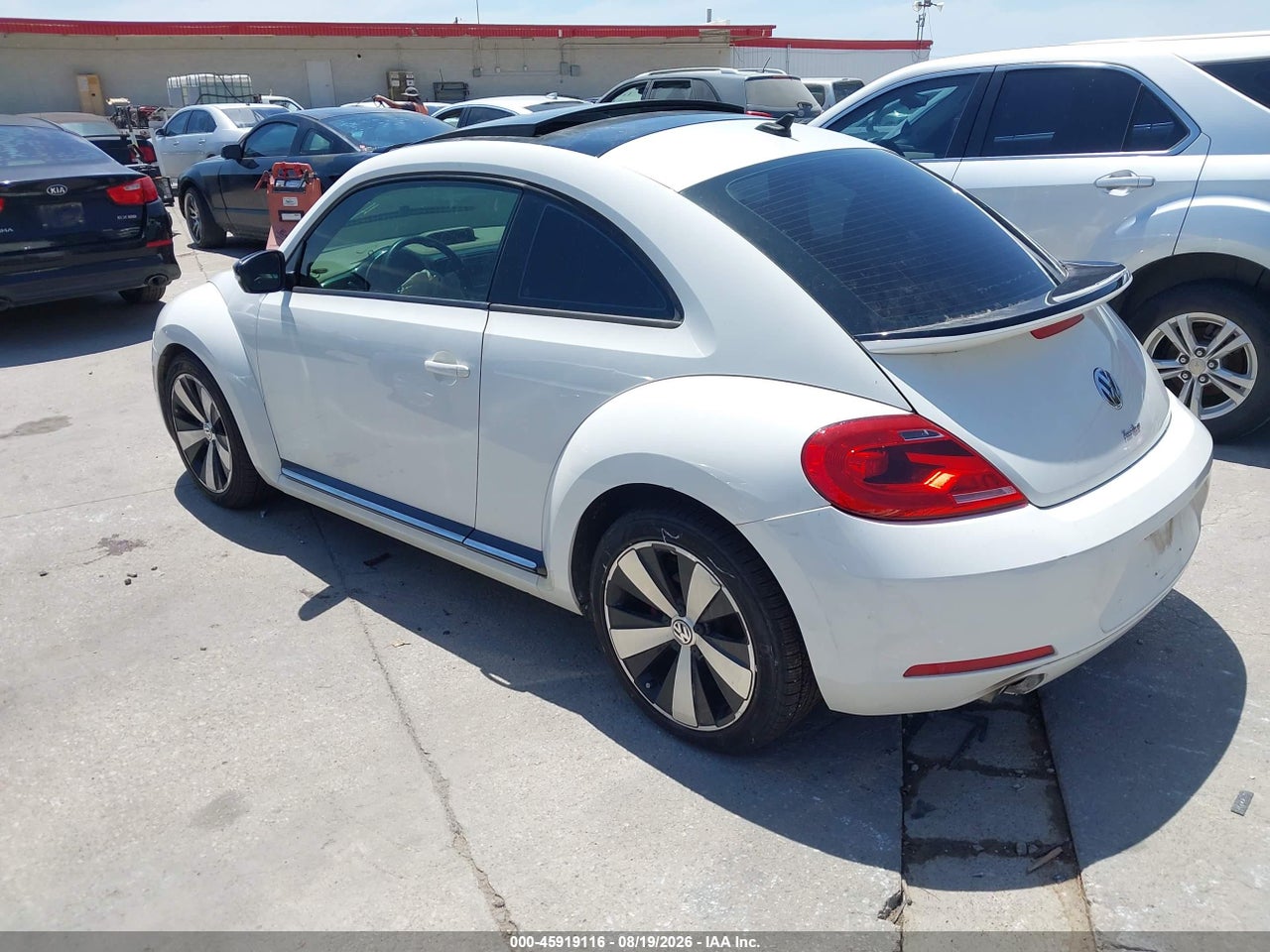 2013 VOLKSWAGEN BEETLE 2.0T TURBO · 3/11