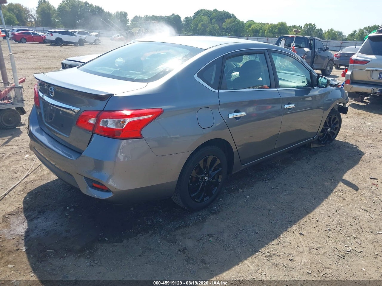 2018 NISSAN SENTRA S · 4/10