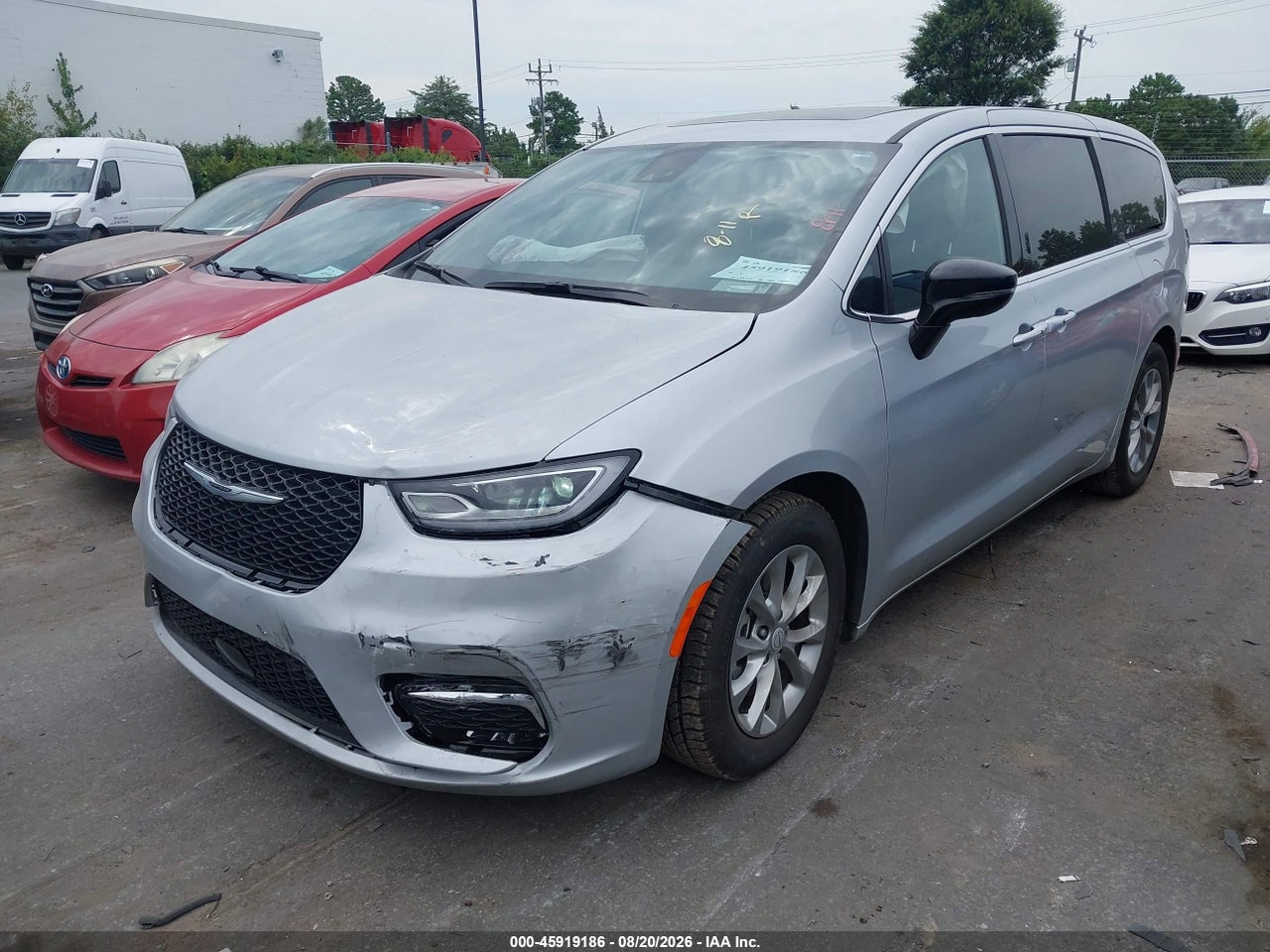 2026 CHRYSLER PACIFICA LIMITED · 2/11
