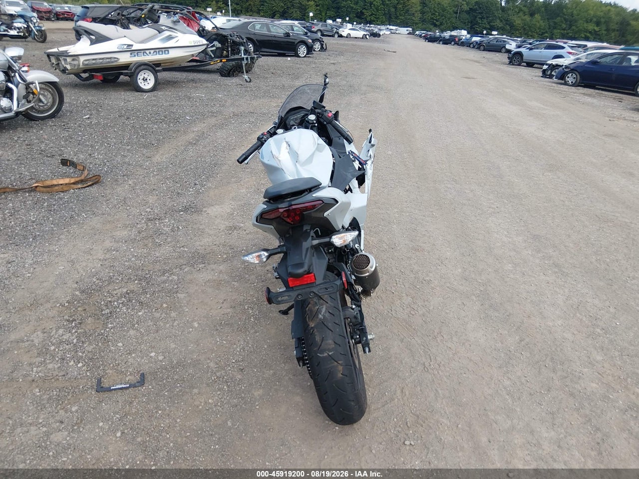 2025 KAWASAKI EX500   · 6/11