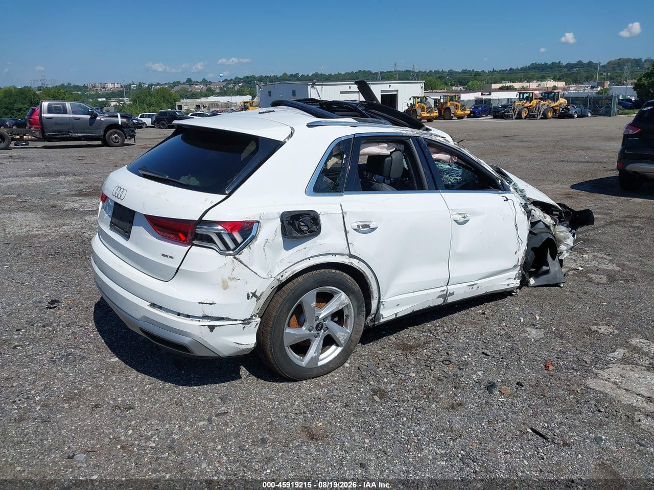 2021 AUDI Q3 PREMIUM 40 TFSI QUATTRO TIPTRONIC · 4/10