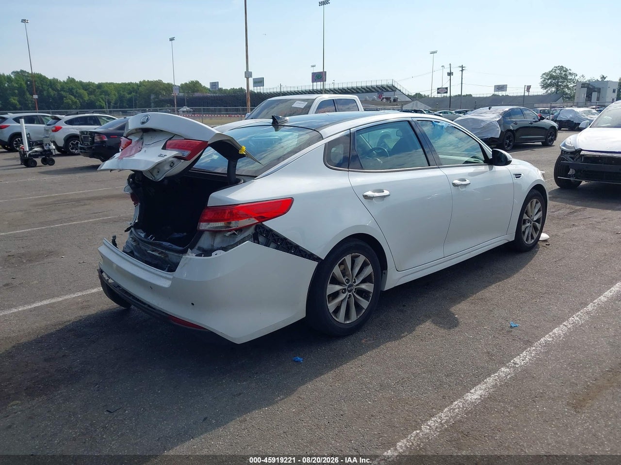 2016 KIA OPTIMA EX · 4/11
