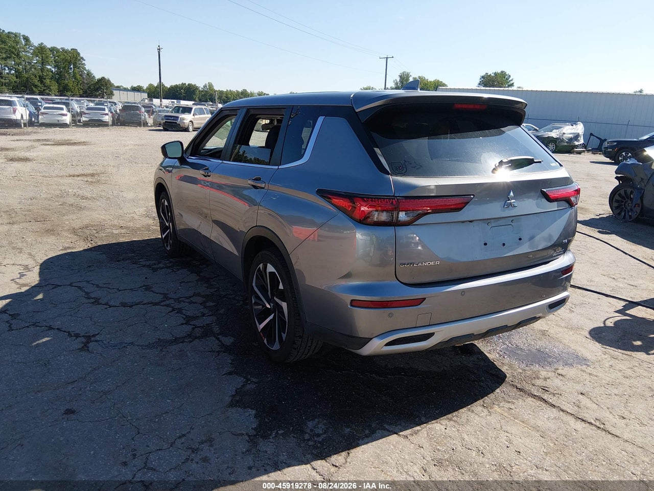 2022 MITSUBISHI OUTLANDER BLACK EDITION S-AWC/SE 2.5 S-AWC/SE LAUNCH EDITION S-AWC · 3/11