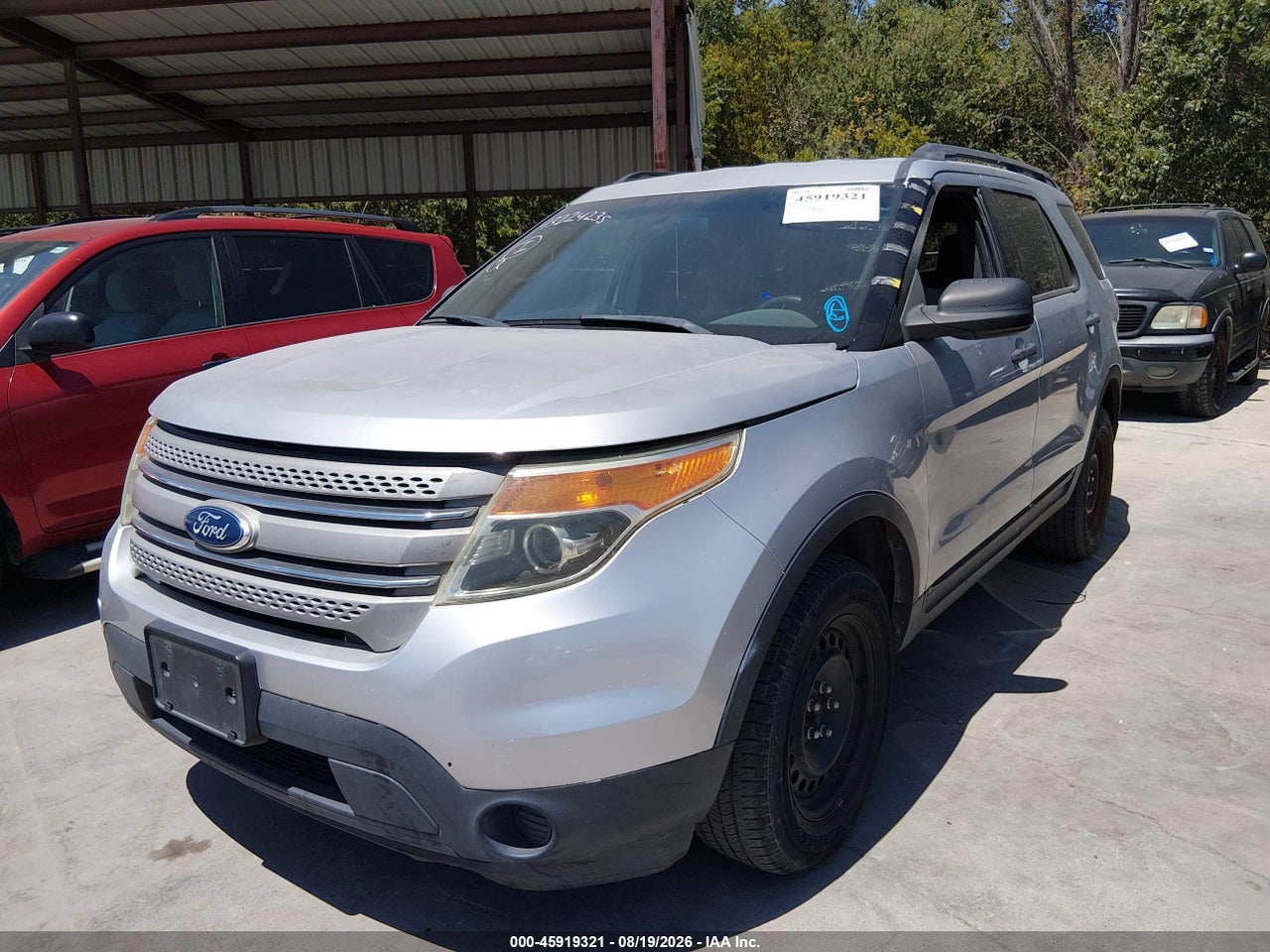 2011 FORD EXPLORER   · 2/11