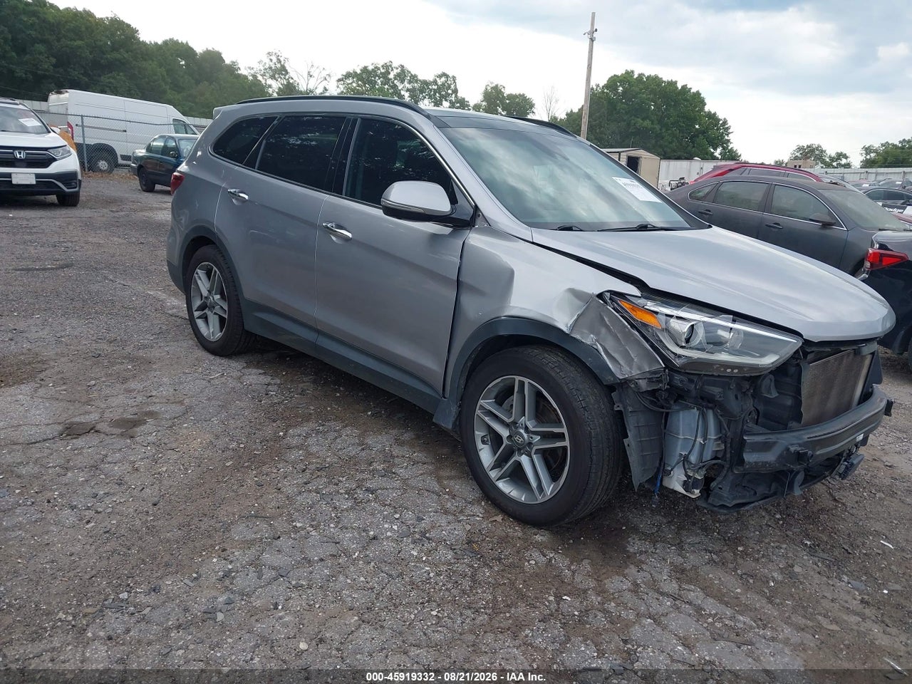 KM8SR4HF6HU****** · 2017 HYUNDAI SANTA FE SE ULTIMATE