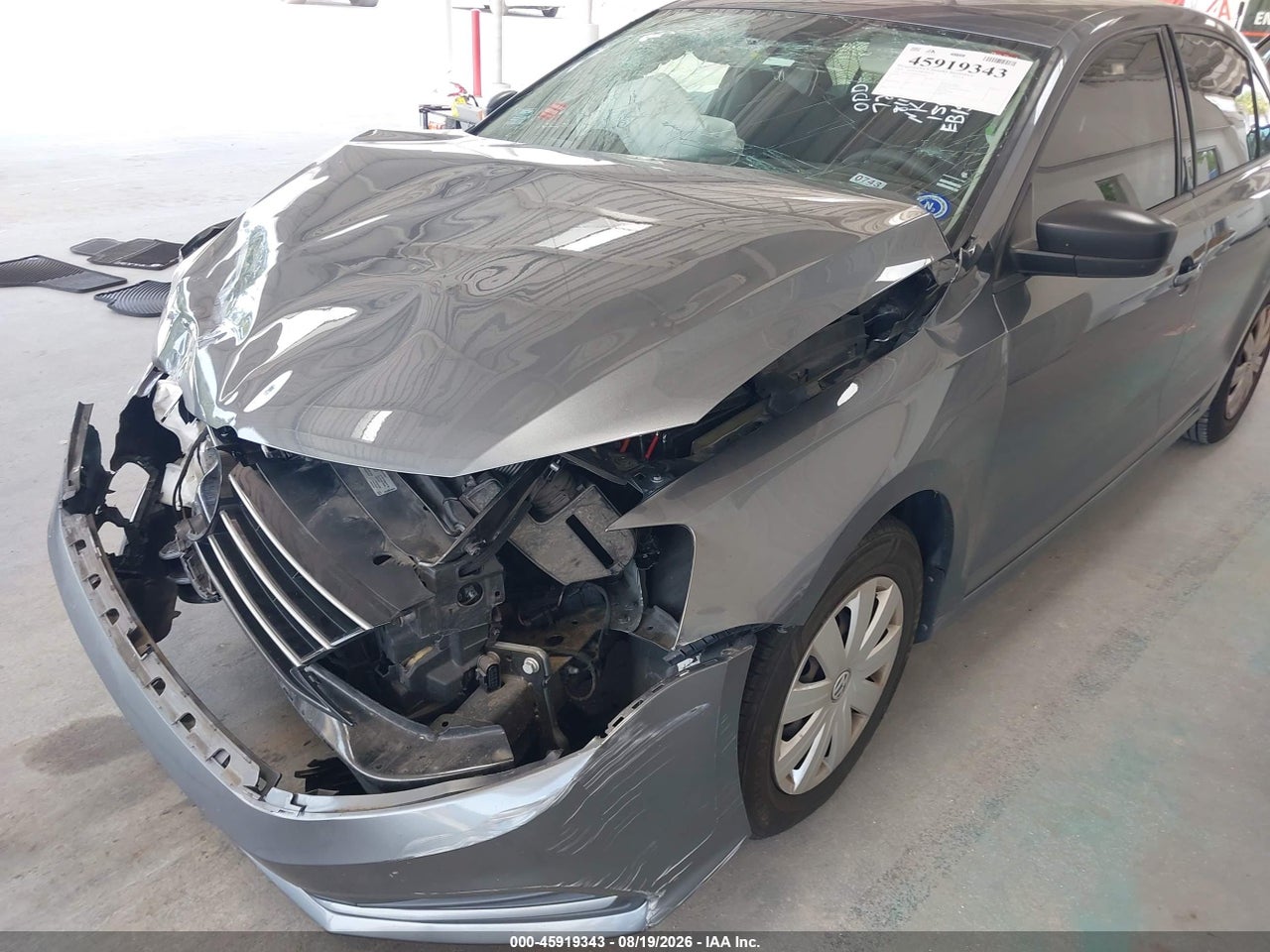 2016 VOLKSWAGEN JETTA 1.4T S · 6/11