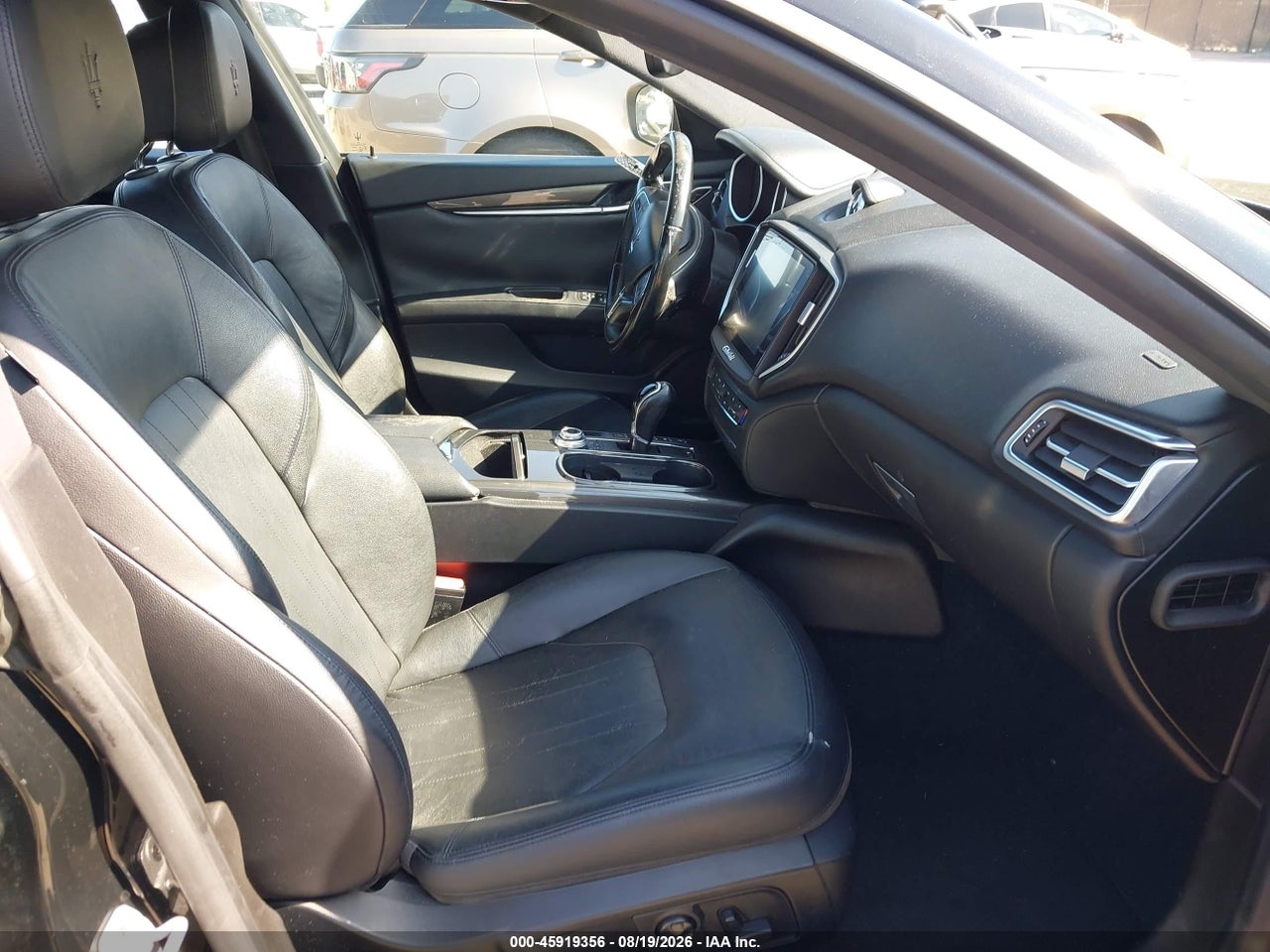 ZAM57XSA4J1****** · 2018 MASERATI GHIBLI   · 5/11