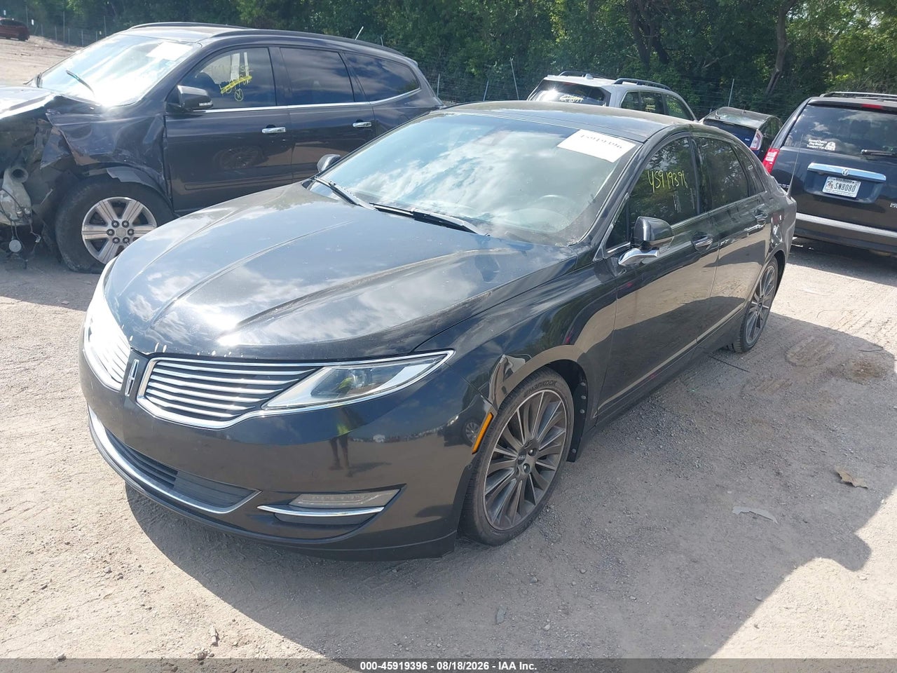 2013 LINCOLN MKZ · 2/11
