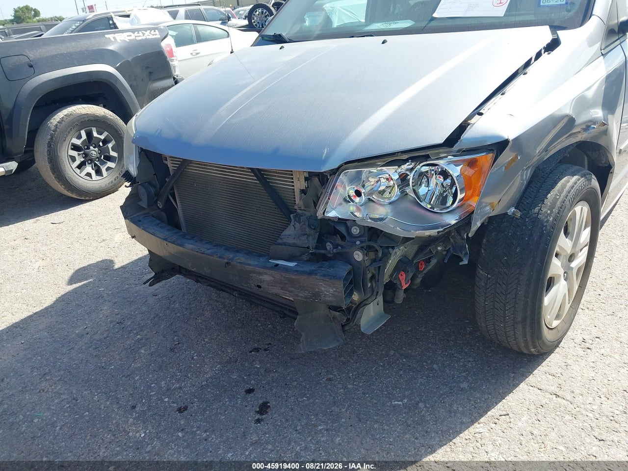 2015 DODGE GRAND CARAVAN SE · 6/11