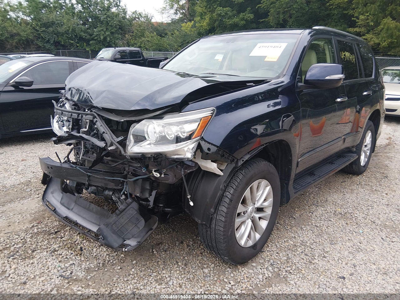 2017 LEXUS GX 460 · 2/10