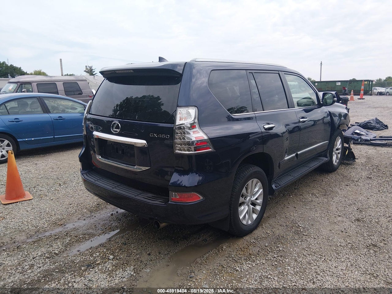 2017 LEXUS GX 460 · 4/10