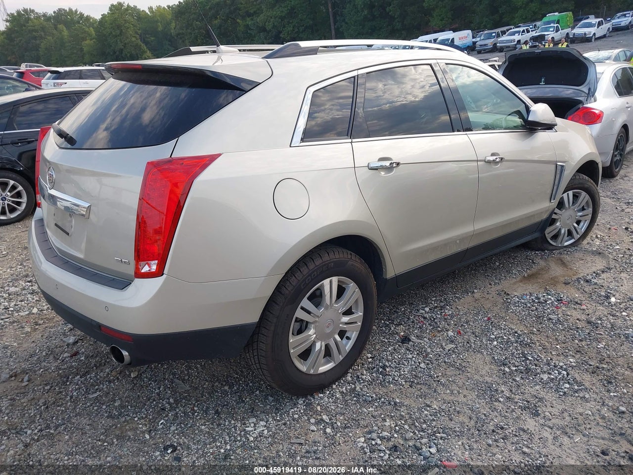 2013 CADILLAC SRX LUXURY COLLECTION · 4/11