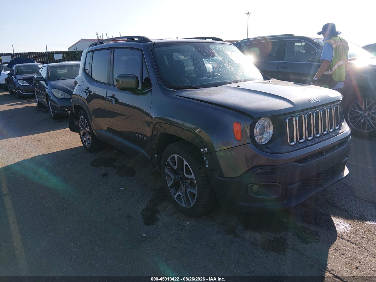 ZACCJABB0JP****** · 2018 JEEP RENEGADE LATITUDE FWD