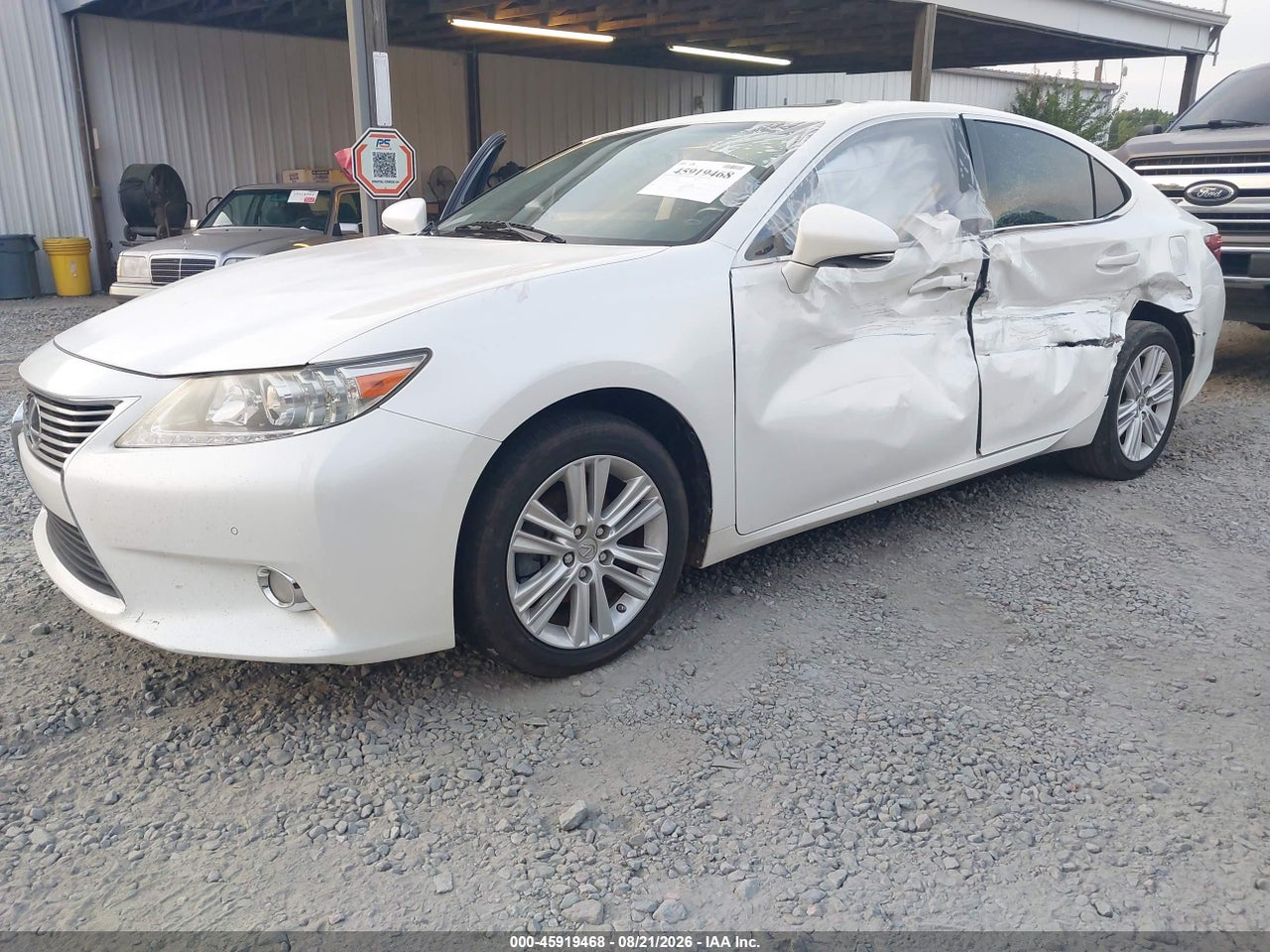2015 LEXUS ES 350 · 2/11