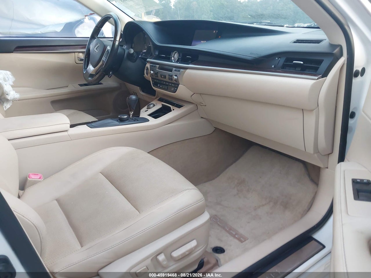 2015 LEXUS ES 350 · 5/11