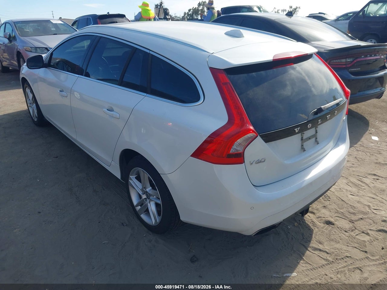 2015 VOLVO V60 T5 PREMIER · 3/11