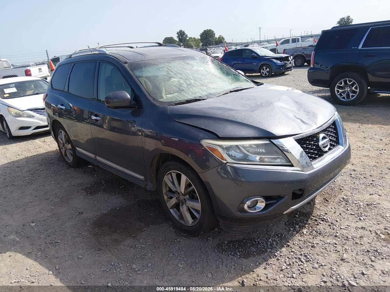 2013 NISSAN PATHFINDER PLATINUM