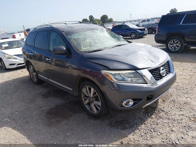 2013 NISSAN PATHFINDER PLATINUM