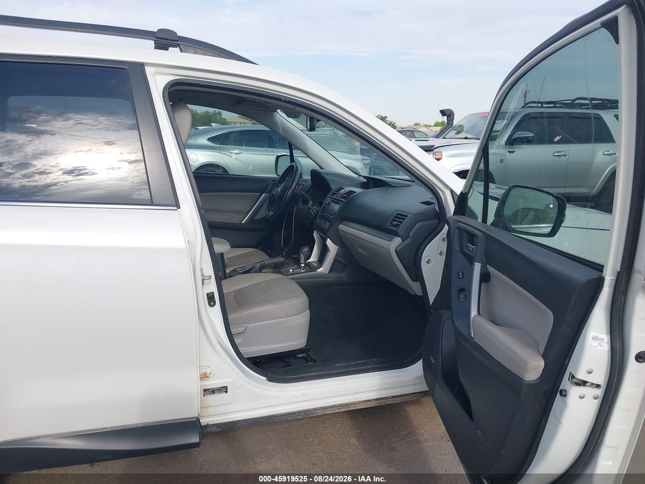 2014 SUBARU FORESTER 2.5I TOURING · 5/8