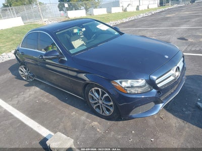 55SWF4JB2GU****** · 2016 MERCEDES-BENZ C 300