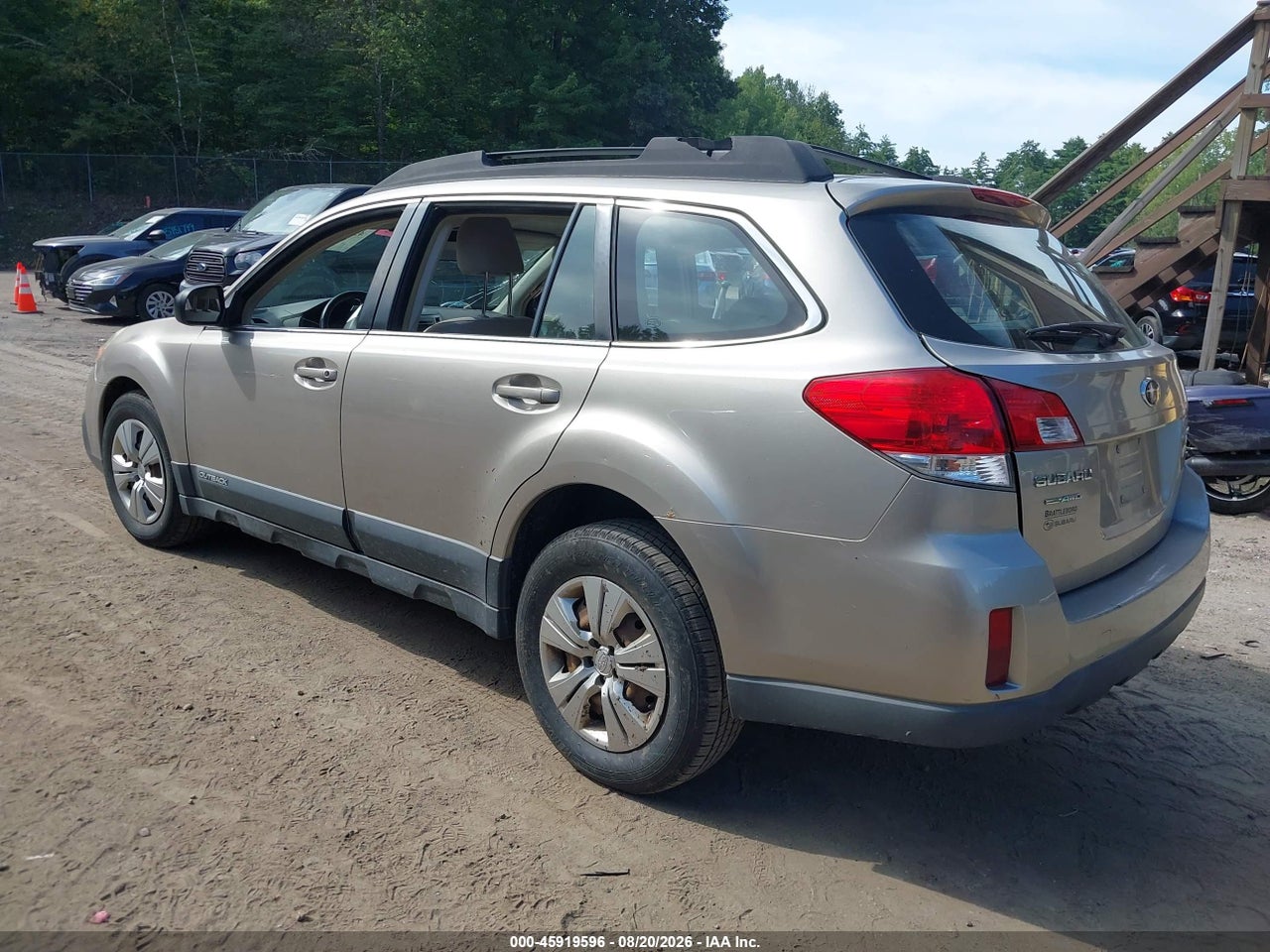 2014 SUBARU OUTBACK 2.5I · 3/11