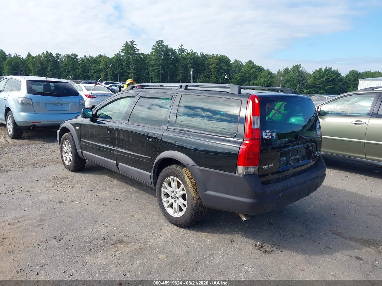 2004 VOLVO XC70 2.5T · 3/11