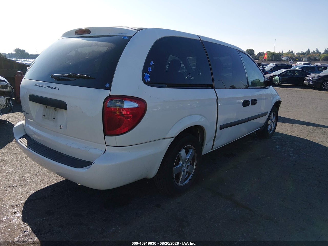 2005 DODGE GRAND CARAVAN SE · 4/11