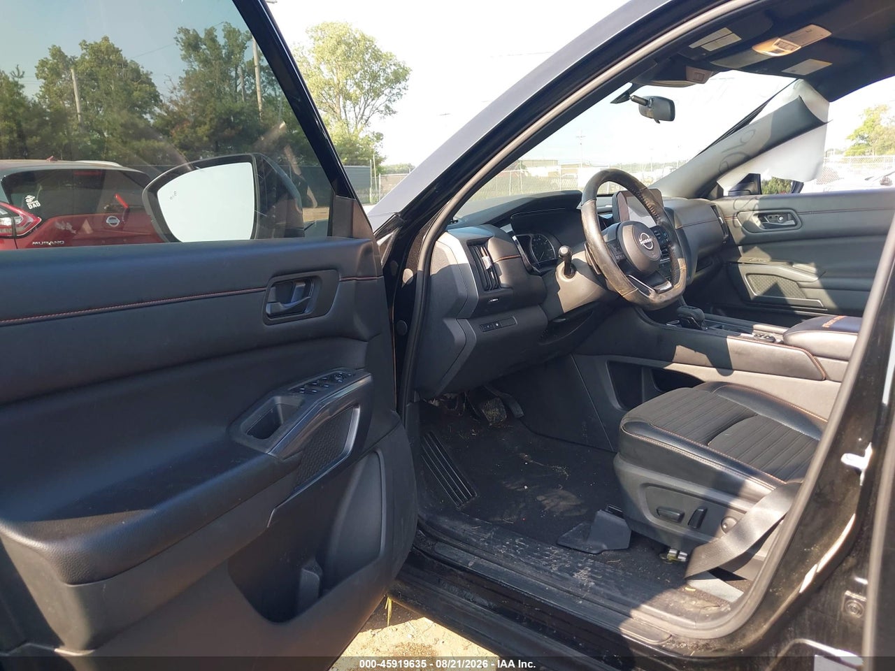 2024 NISSAN PATHFINDER ROCK CREEK 4WD · 5/11