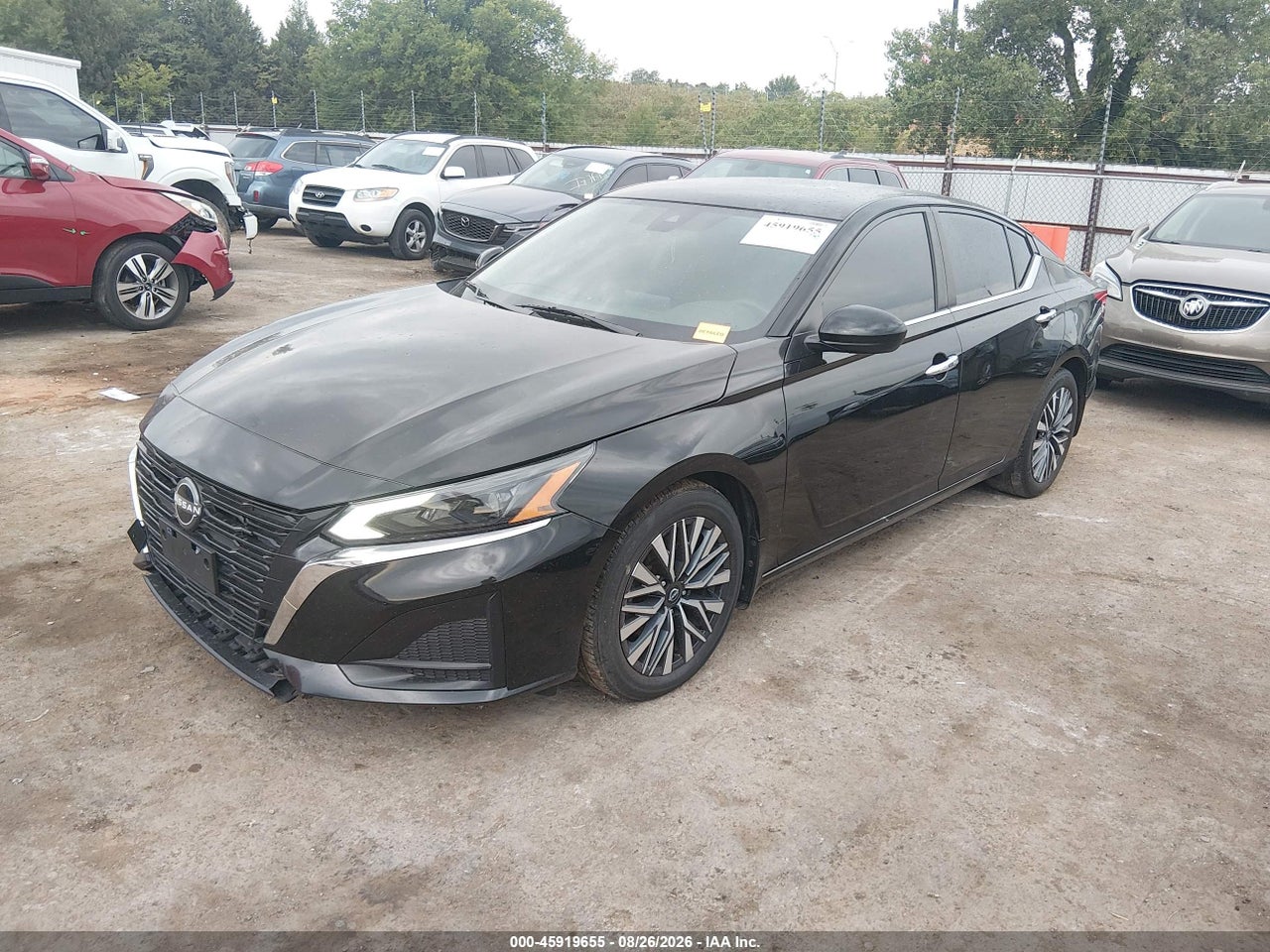 2023 NISSAN ALTIMA SV FWD · 2/11
