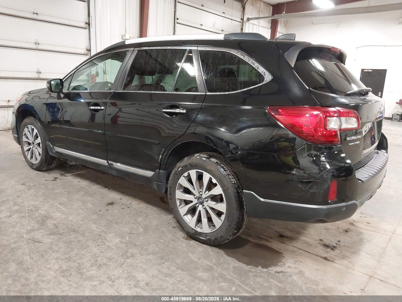 2017 SUBARU OUTBACK 2.5I TOURING · 3/11