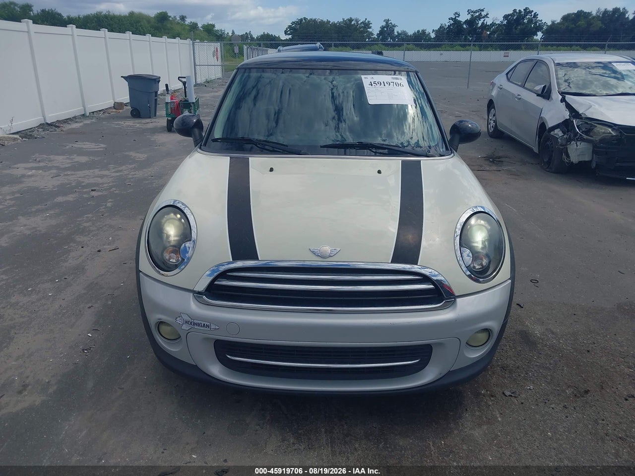 2012 MINI COOPER   · 6/11