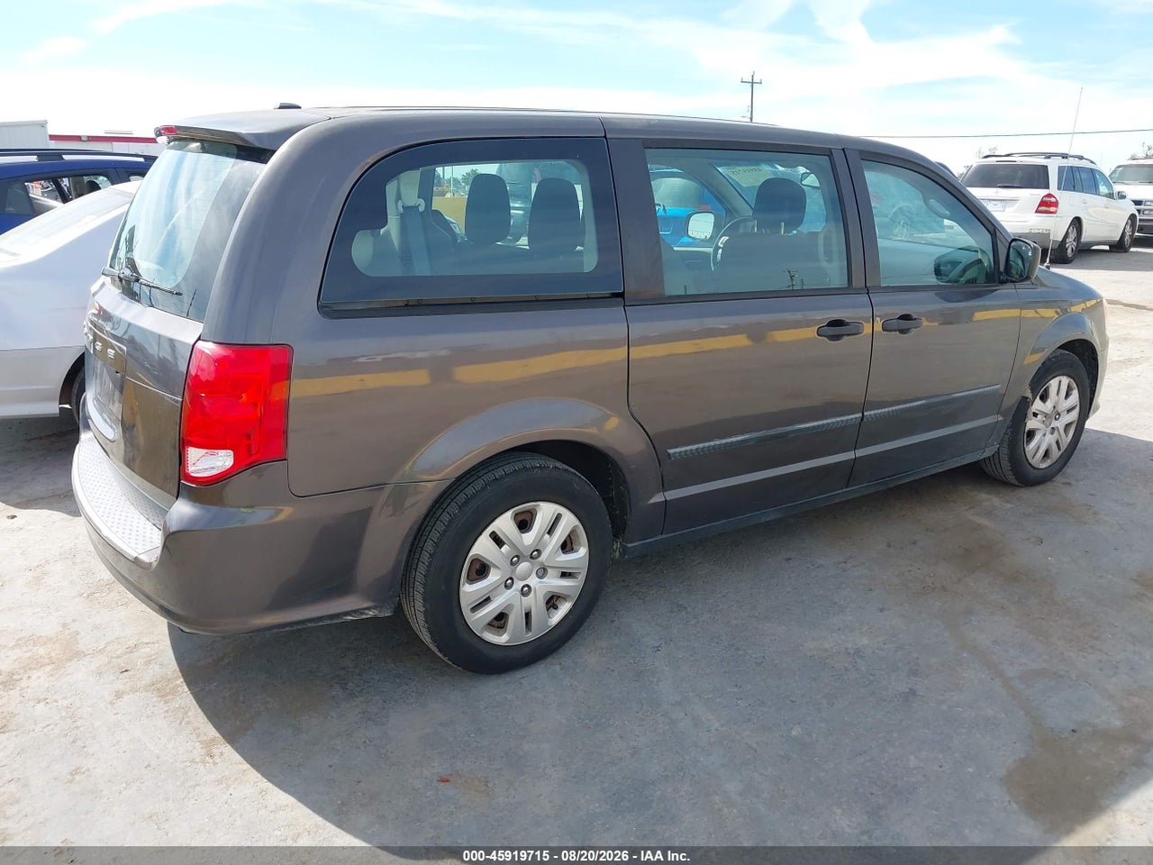 2016 DODGE GRAND CARAVAN AMERICAN VALUE PKG · 4/11